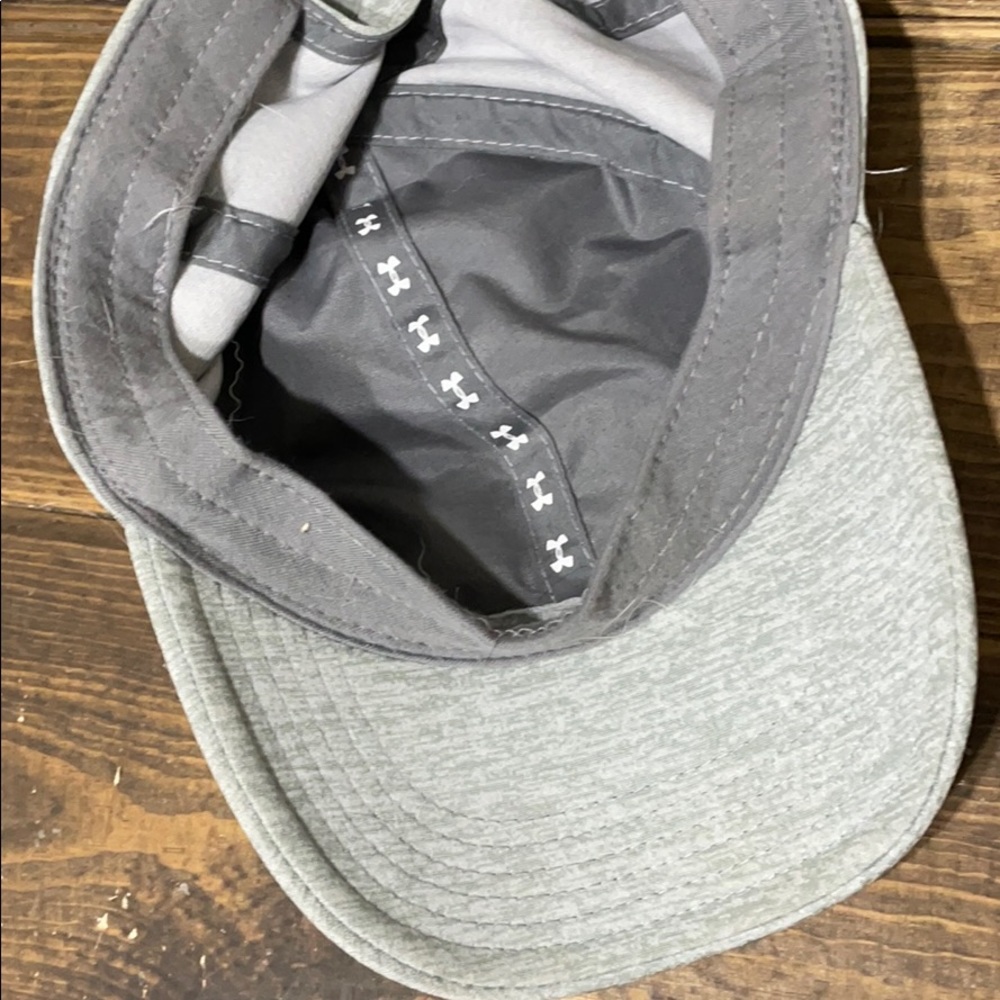 hat - Picture 3 of 3